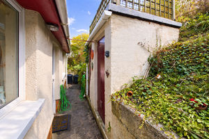 Outbuilding- click for photo gallery